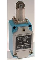 5LS1 - LIMIT SWITCH, TOP ROLLER PLUNGER, SPDT - HONEYWELL