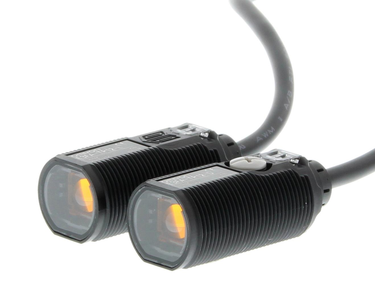 E3FA-TP12 2M PHOTOELECTRIC SENSOR, PNP, 15M OMRON