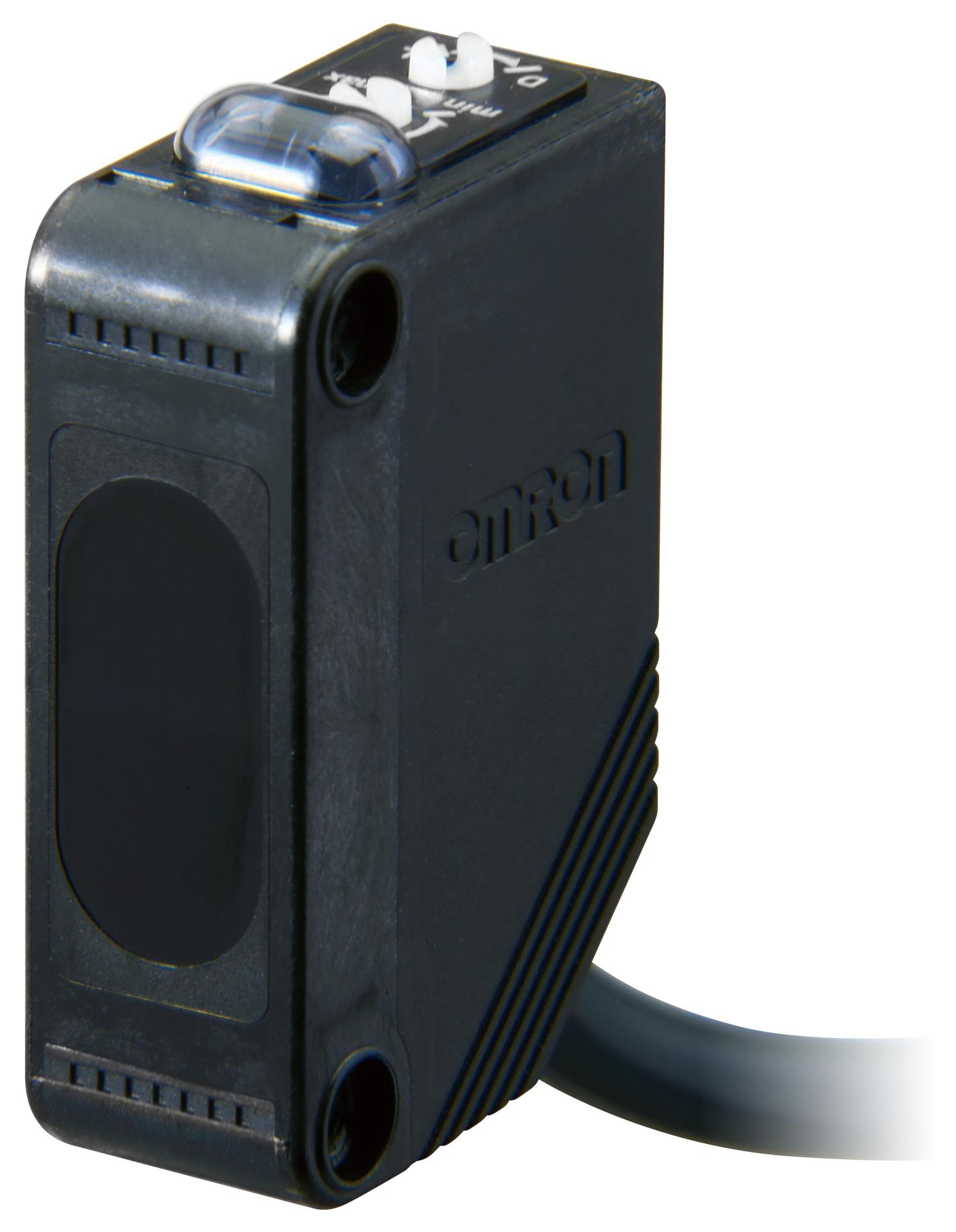 E3Z-D82 5M PHOTOELECTRIC SENSOR, PNP, 1M OMRON