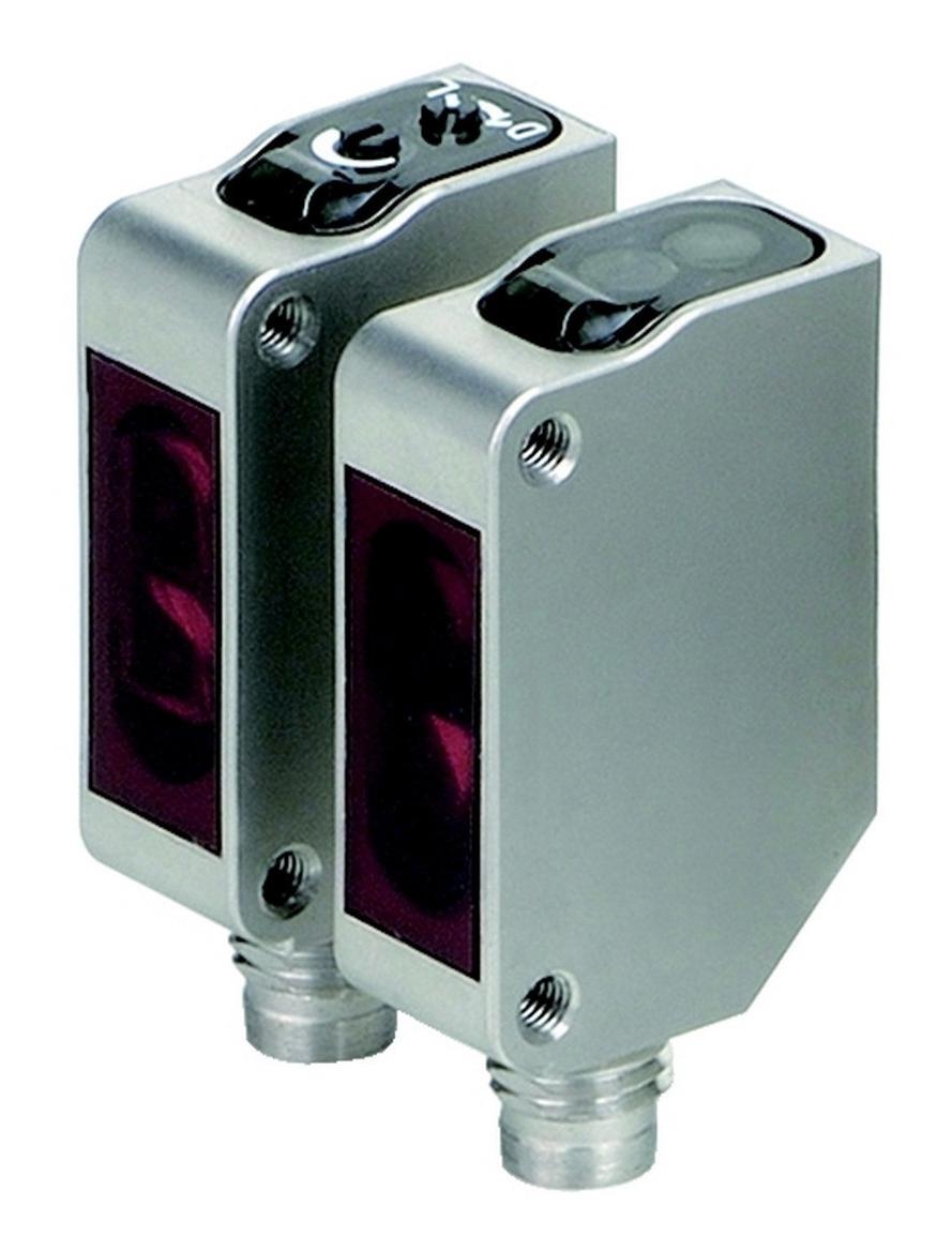 E3ZM-T88 PHOTOELECTRIC SENSOR, PNP, 800MM OMRON
