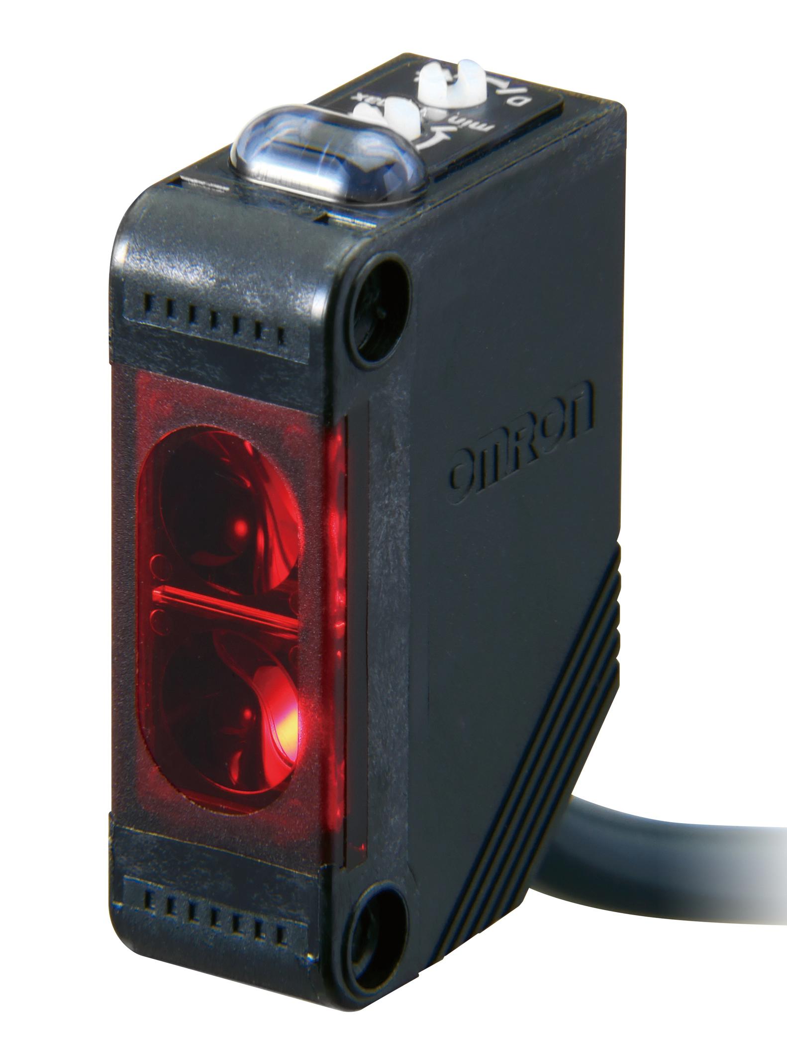E3Z-R61 5M PHOTOELECTRIC SENSOR, NPN, 4M OMRON