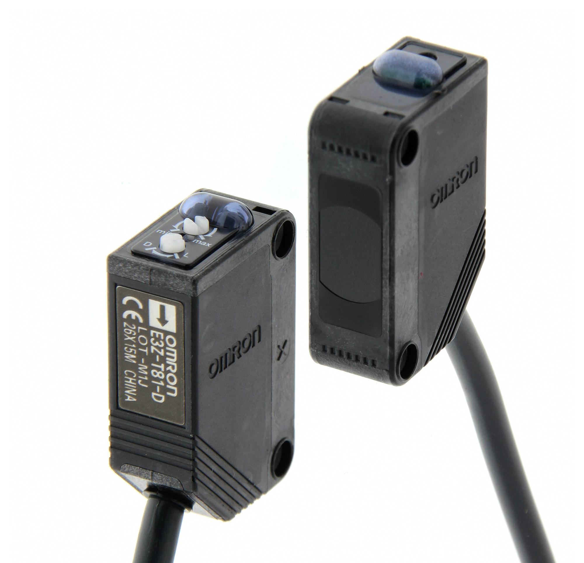 E3Z-T81 2M PHOTOELECTRIC SENSOR, PNP, 15M OMRON