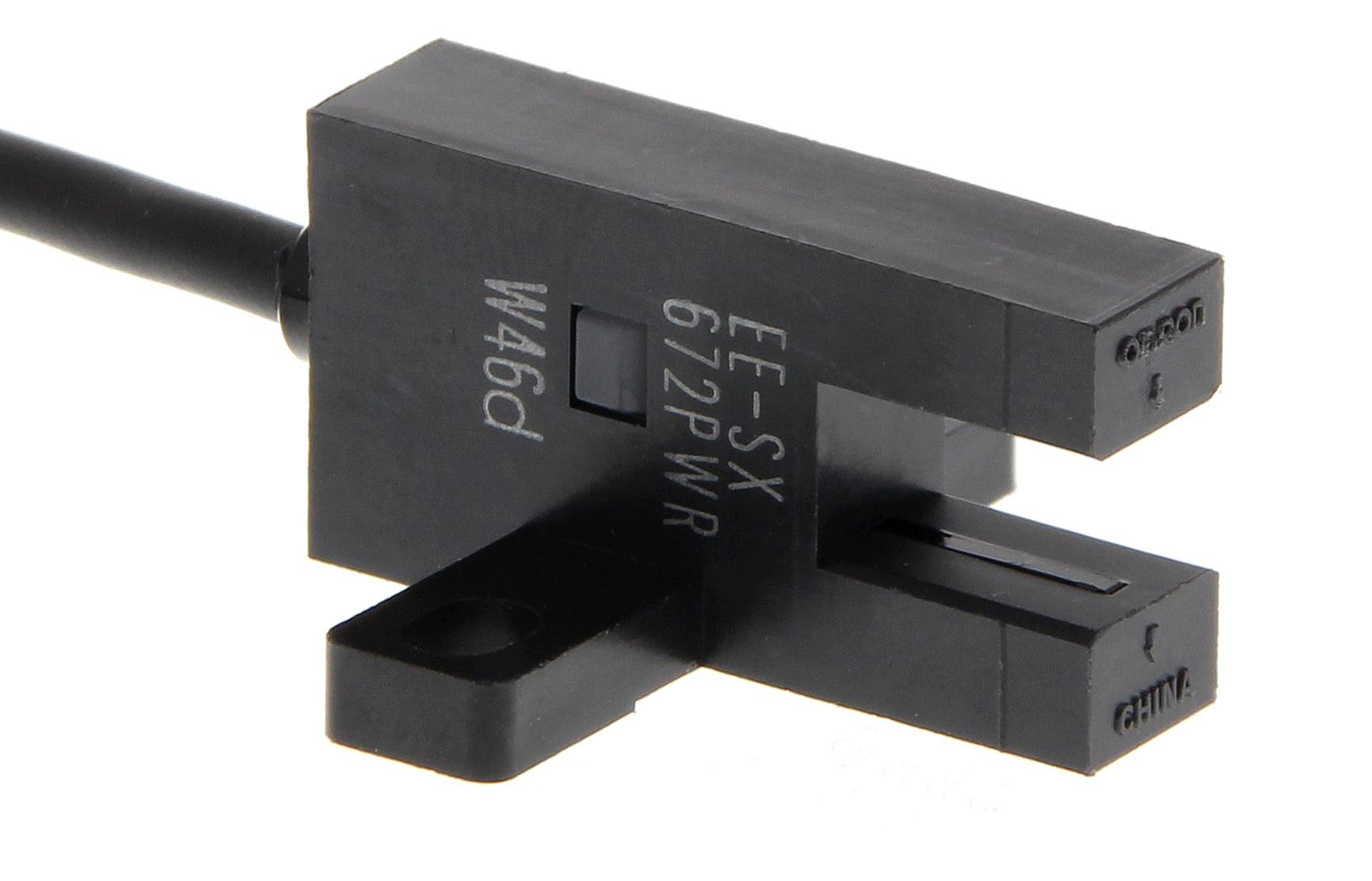 EE-SX672P-WR 1M PHOTOELECTRIC SENSOR, PNP, 0.05A, 5MM OMRON