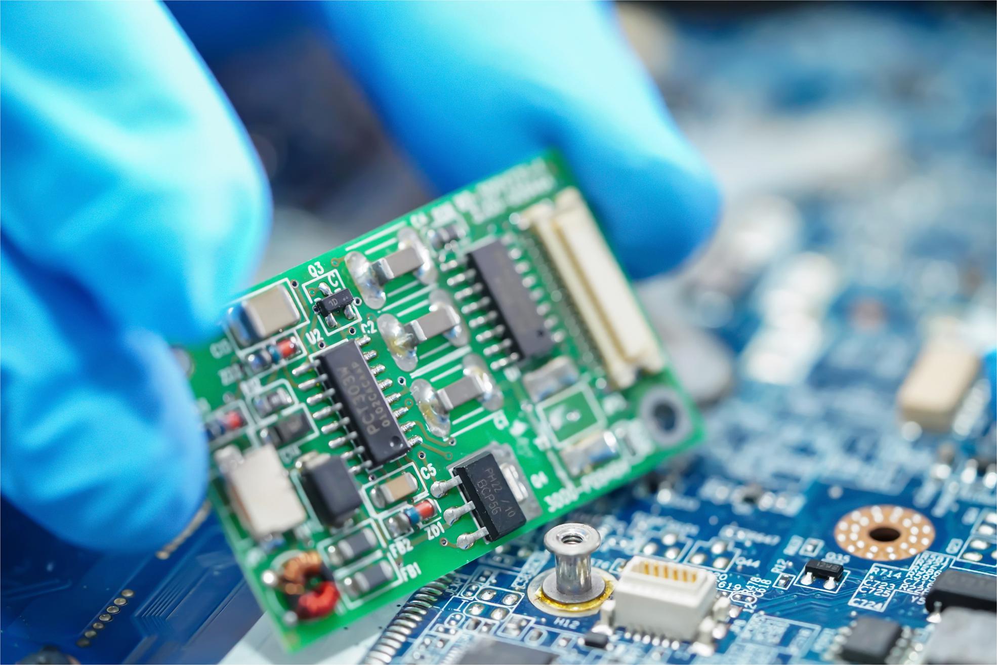 191329-04/960462-01 TRACEABLE CALIBRATION CERTIFICATE NI