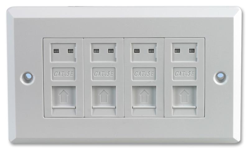UT-8704 FACEPLATE, CAT5E, 4PORT PRO SIGNAL