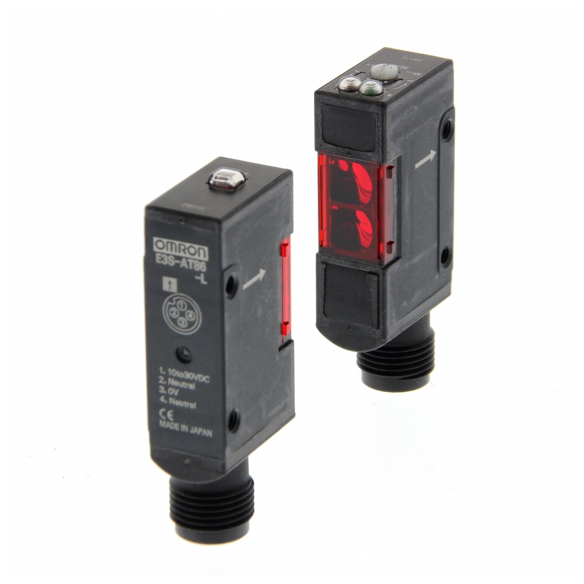 OMRON Optical/Slot E3S-AT86 PHOTOELECTRIC SENSOR, PNP, 7M OMRON 3413938 E3S-AT86