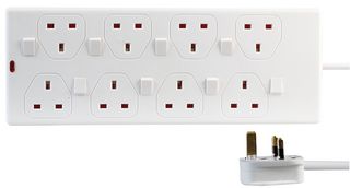 PEL00034 Extension Lead 8g IND SW WHT 3M Pro Elec