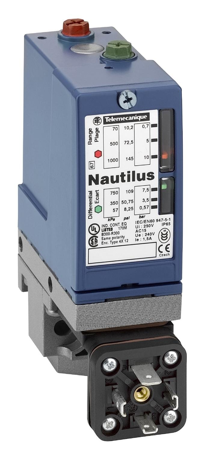 TELEMECANIQUE SENSORS Switches XMLB500D2C11 PRESSURE SWITCH, SPST-CO, 500BAR, PANEL TELEMECANIQUE SENSORS 3131097 XMLB500D2C11