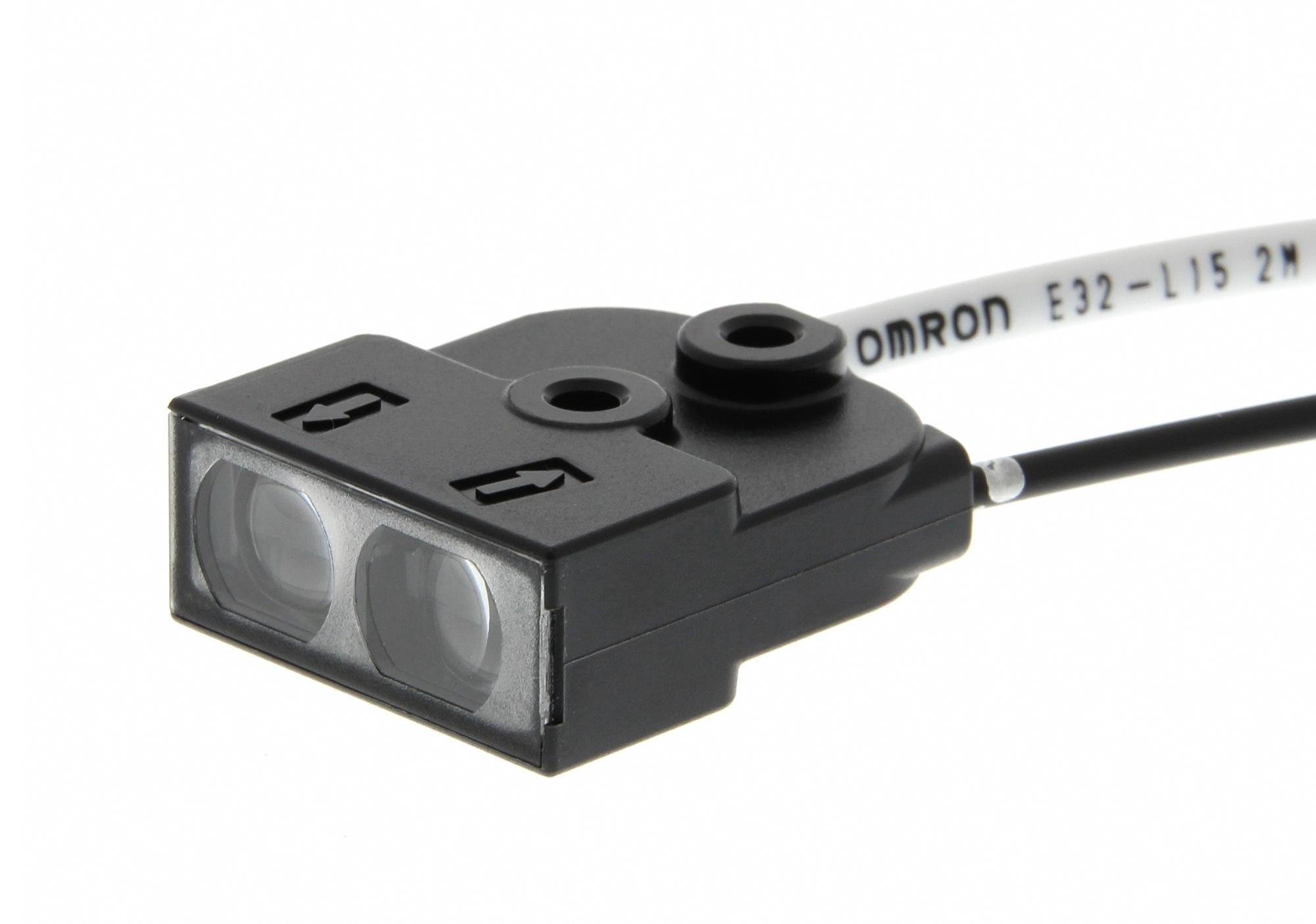 OMRON Fibre Optic E32-L15 2M FIBRE OPTIC PHOTO SENSORS OMRON 3413759 E32-L15 2M